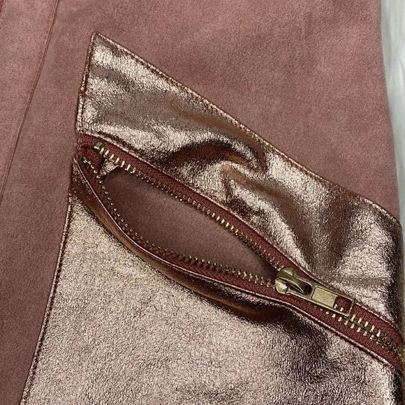 New Wild Honey Dusty Rose Suede Mini Skirt With Contrast Rose Gold Pocke… - Picture 4 of 10
